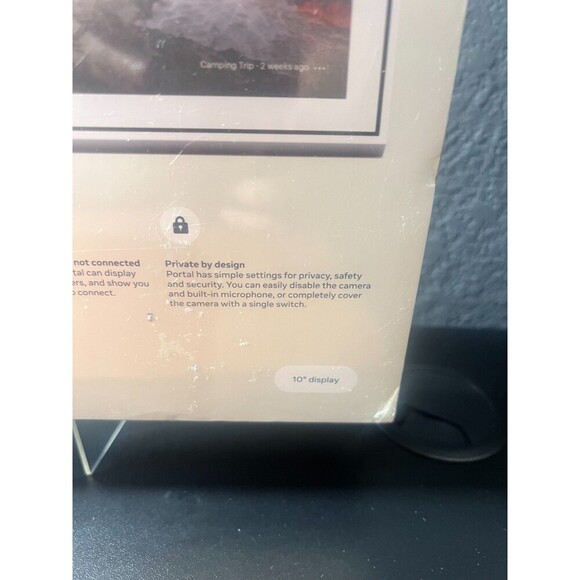 Facebook MetaPortal Smart-Video Calling 10” Touch Screen White - Picture 5 of 8